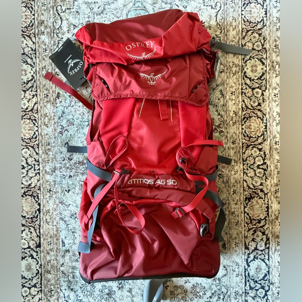 Osprey men’s Atmos AG 50 L backpack